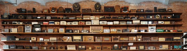 Tekserve's antique radio collection.