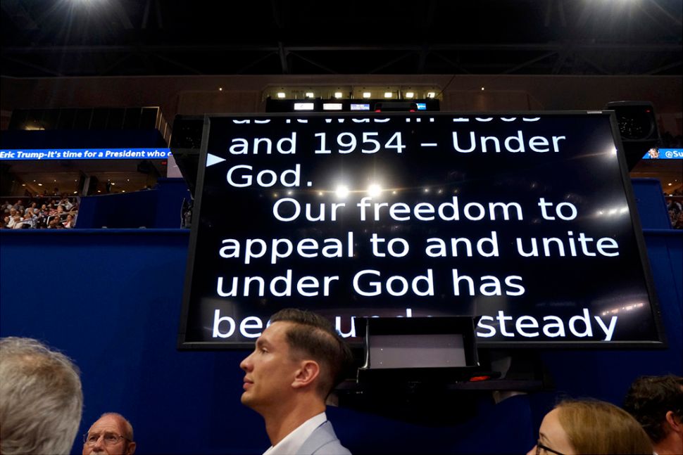 Teleprompter at Republican National Convention. (T) Teleprompter a Democratic National Convention. (B) PHOTO CREDIT: Ron Haviv
