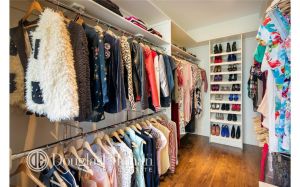 Even Sarah Jessica Parker's custom closet couldn't pull in the right buyer.