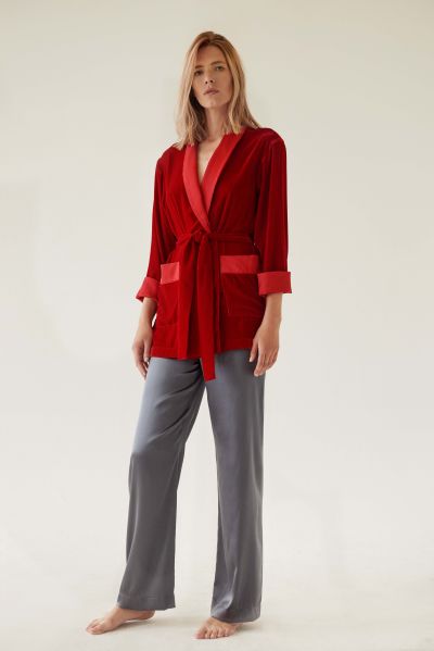 These are some chic PJs.