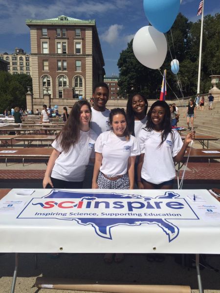 Members of Columbia's Sci-Inspire chapter attend the school's activities fair during Welcome Week.