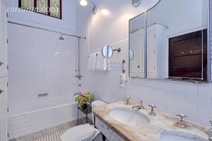 Classic plumbing fixtures, apparently.