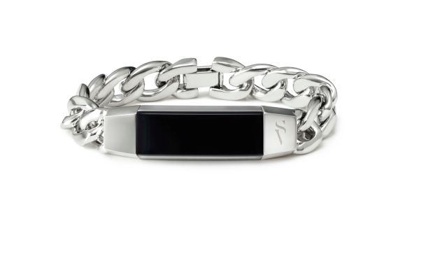 Who would guess that this is a fitness tracker?