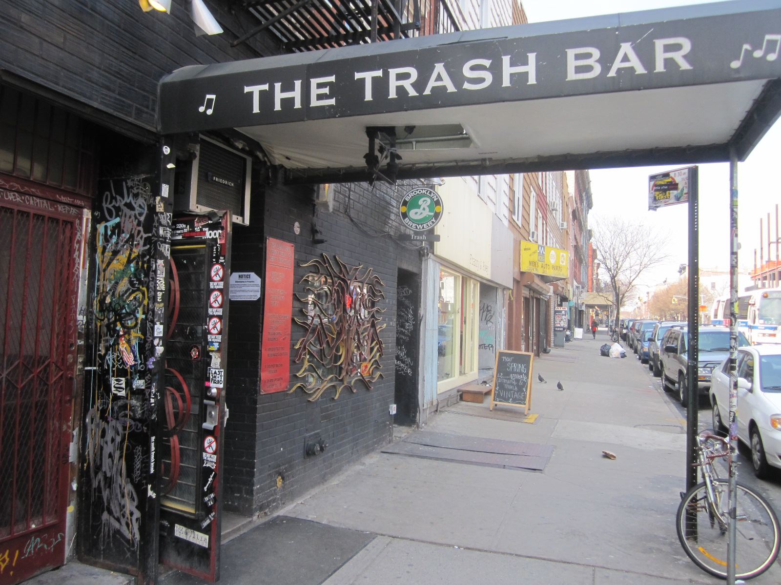 The Trash Bar is becoming a boutique workout gym.