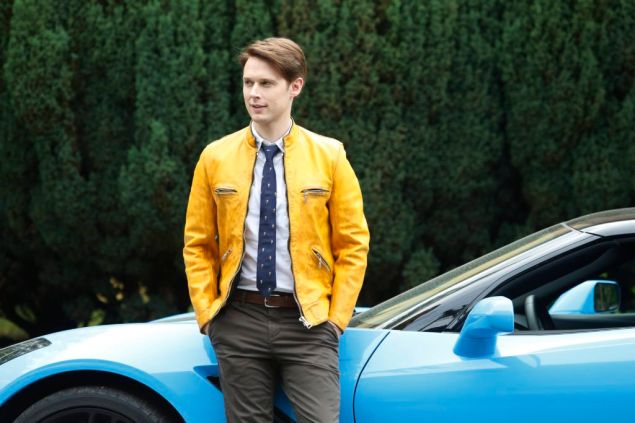 Samuel Barnett, as Dirk Gently