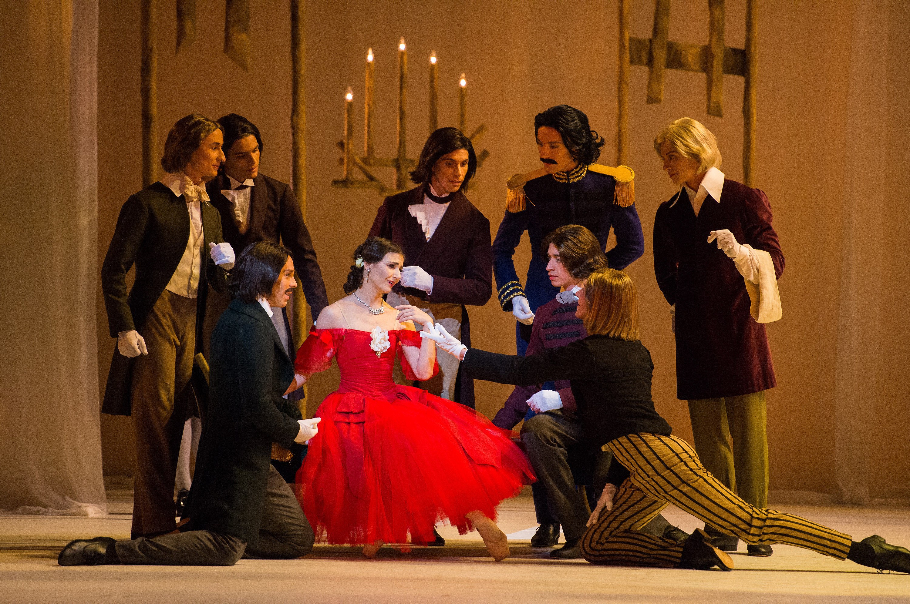 Fall for Dance at City Center on October 5, 2016. Dance companies performing: Pictured: The Sarasota Ballet, Marguerite and Armand, choreographed by Frederick Ashton with Alina Cojocaru (Marguerite), Friedemann Vogel (Armand), Johan Kobborg (father) Calin Radulescu (Duke) Credit: