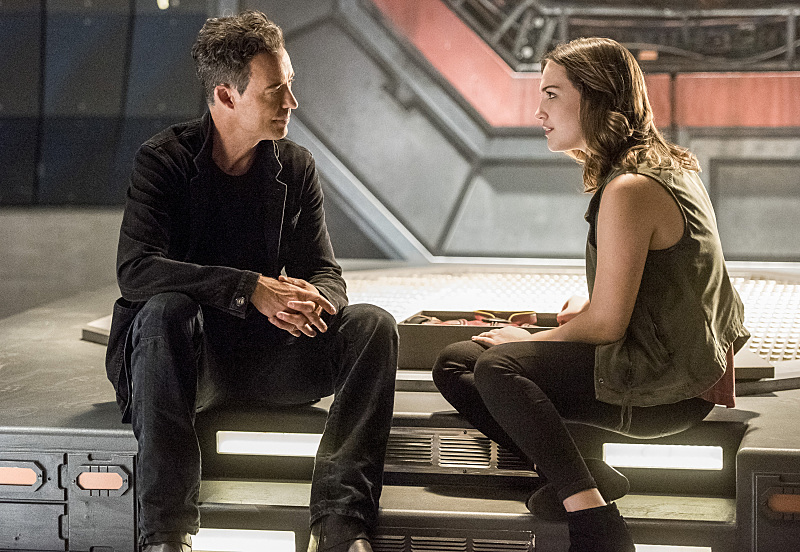 Tom Cavanagh as Harrison Wells and Violett Beane as Jesse Quick.