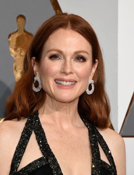 Julianne Moore.