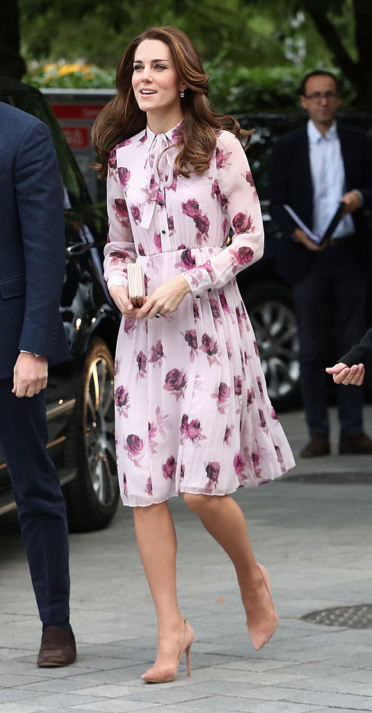 LONDON, ENGLAND - OCTOBER 10: Catherine, Duchess of Cambridge and Prince William, Duke of Cambridge attend the World Mental Health Day celebration with Heads Together at the London Eye on October 10, 2016 in London, England. (Photo by Chris Jackson/Getty Images)