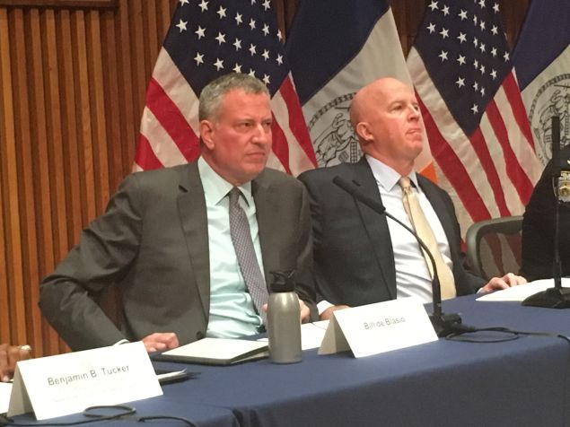 Mayor Bill de Blasio and Police Commissioner James O'Neill discuss latest crime statistics at One Police Plaza.