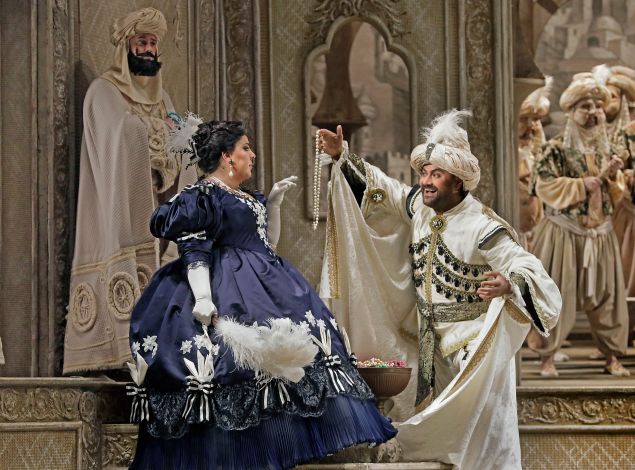 East meets West: Marianna Pizzolato and Ildar Abdrazakov in 'Litaliana in Algeri'