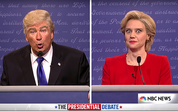 Kate McKinnon as Hillary Clinton, and Alec Baldwin as the orange one.