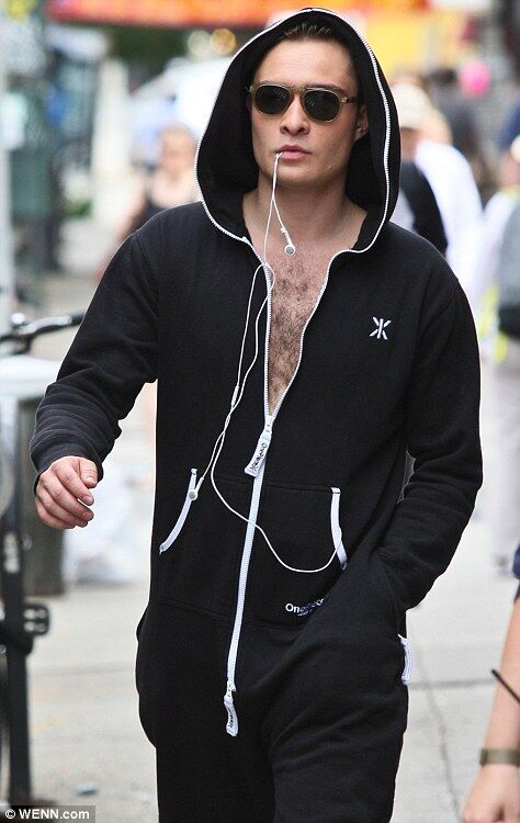 Actor xx wore a Onepiece in real life and on Gossip Girl. 