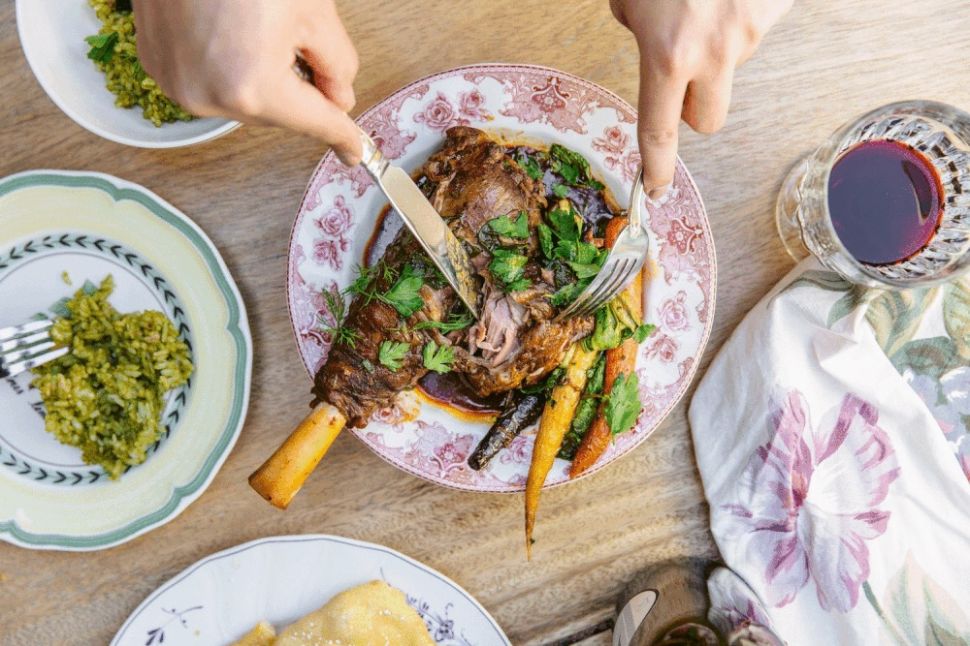 Go big on Thanksgiving with Commissary's Native Spirit Feast.
