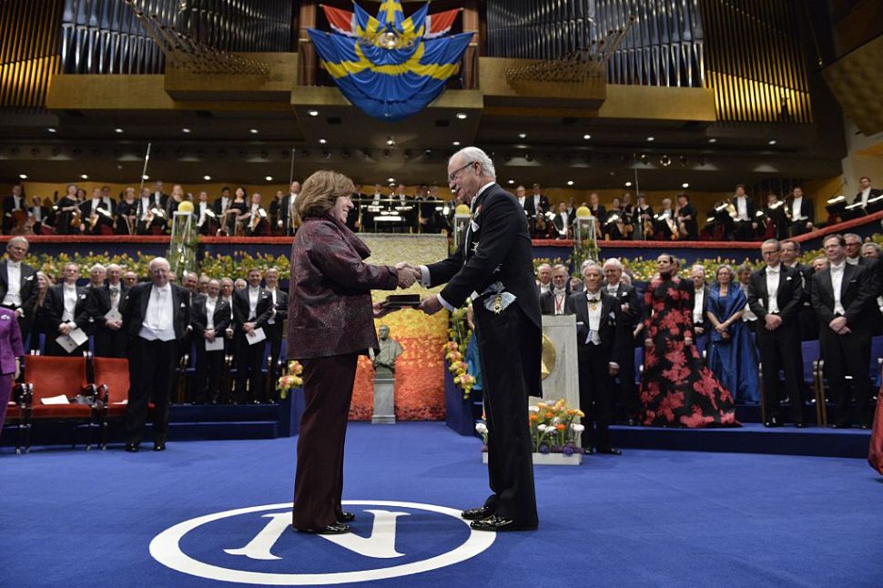 The 2015 Nobel literature laureate Svetlana Alexievich of Belarus receives the award from King Carl Gustaf of Sweden. Now just imagine a robot in her place.
