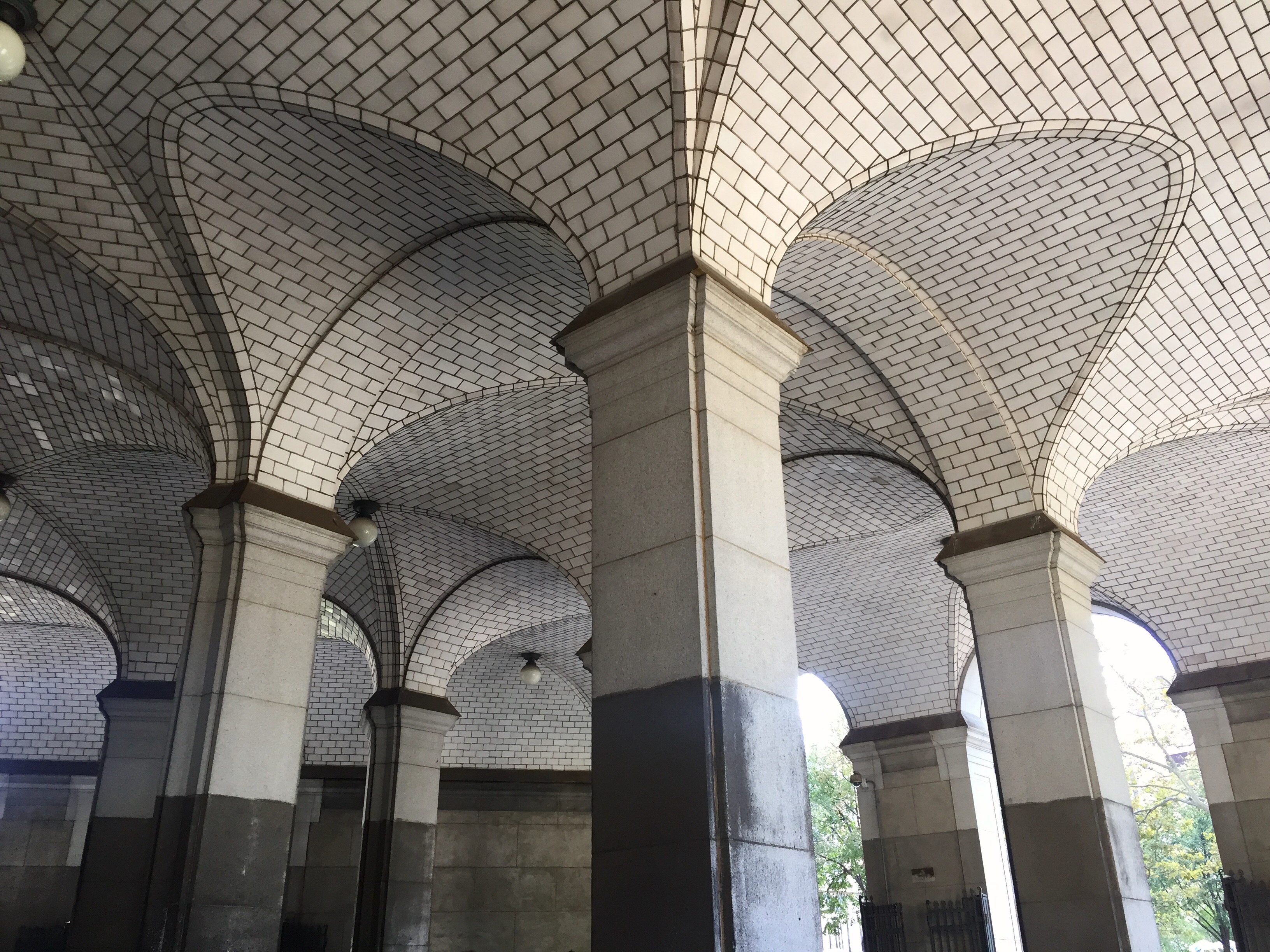 Chambers Street station boasts lofty vaulted ceilings and soaring arches.