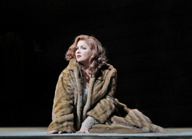 Anna Netrebko as Manon