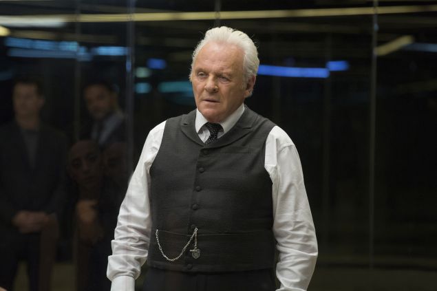Anthony Hopkins as Robert Ford.