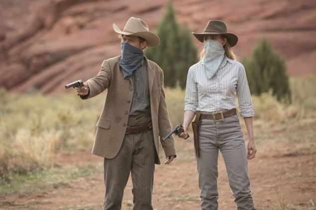 Jimmi Simpson as William and Evan Rachel Wood as Dolores.