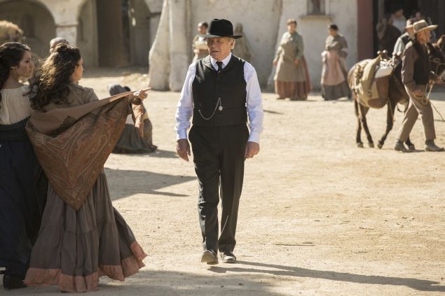 Anthony Hopkins as Robert Ford.
