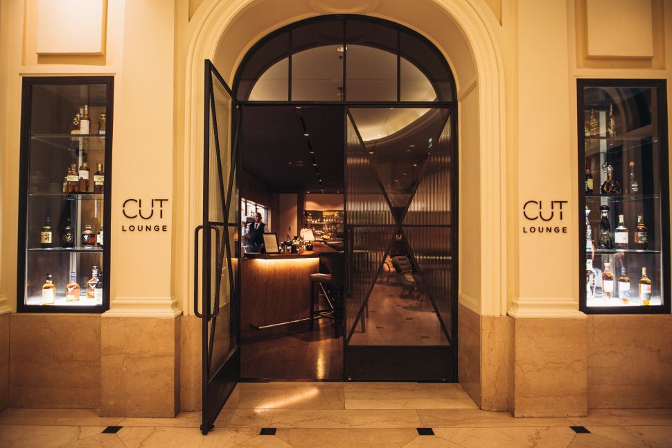 The new bar at the Beverly Wilshire opened in November