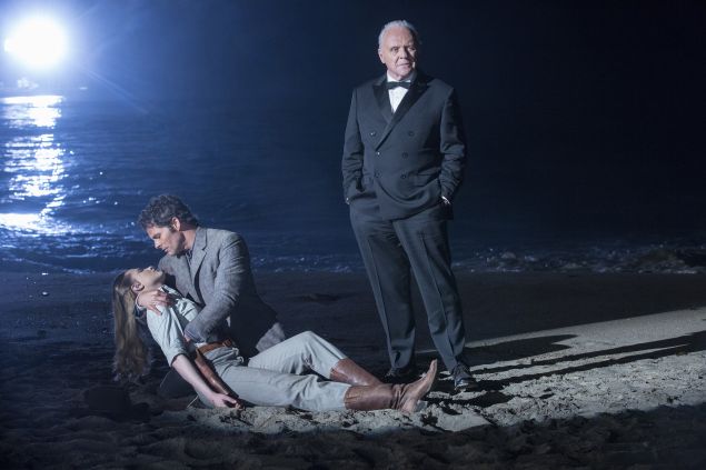 Evan Rachel Wood as Dolores, James Marsden as Teddy and Anthony Hopkins as Robert Ford. 