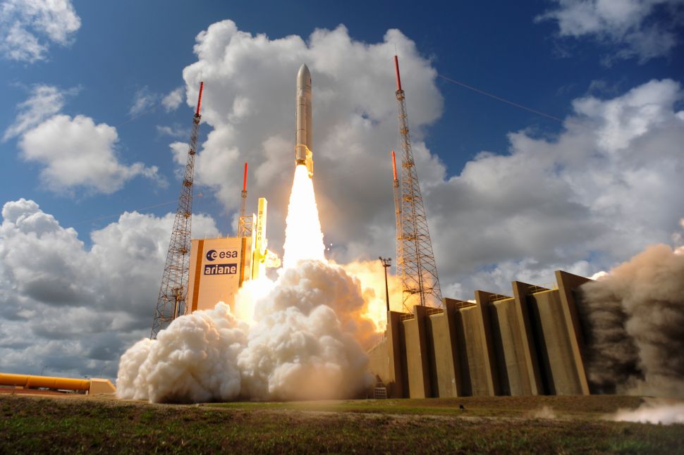 In this handout provided by the European Space Agency (ESA), Ariane Flight VA233 carrying four European Galileo navigation satellites launches November 15, 2016 in Kourou, French Guiana. 