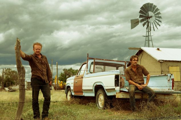 Ben Foster and Chris Pine in Hell or High Water.