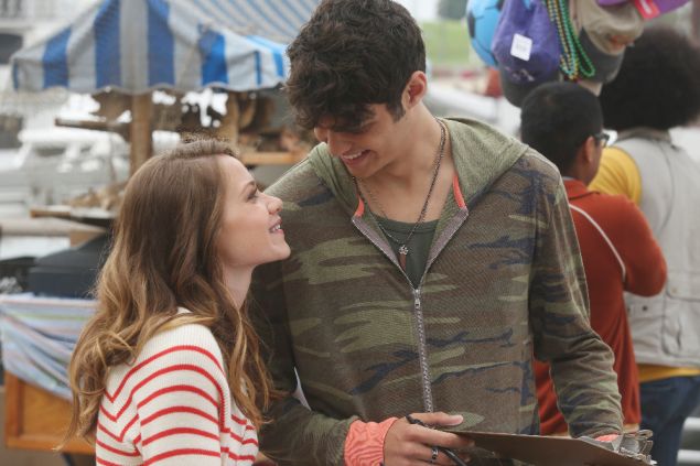 Amanda Leighton as Emma and Noah Centineo as Jesus Adams Foster.