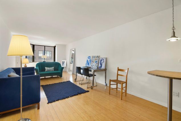 Slater bought the apartment in 2005.