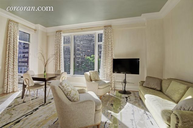 Sandy Weill purchased this unit along with his infamous penthouse at 15 Central Park West.