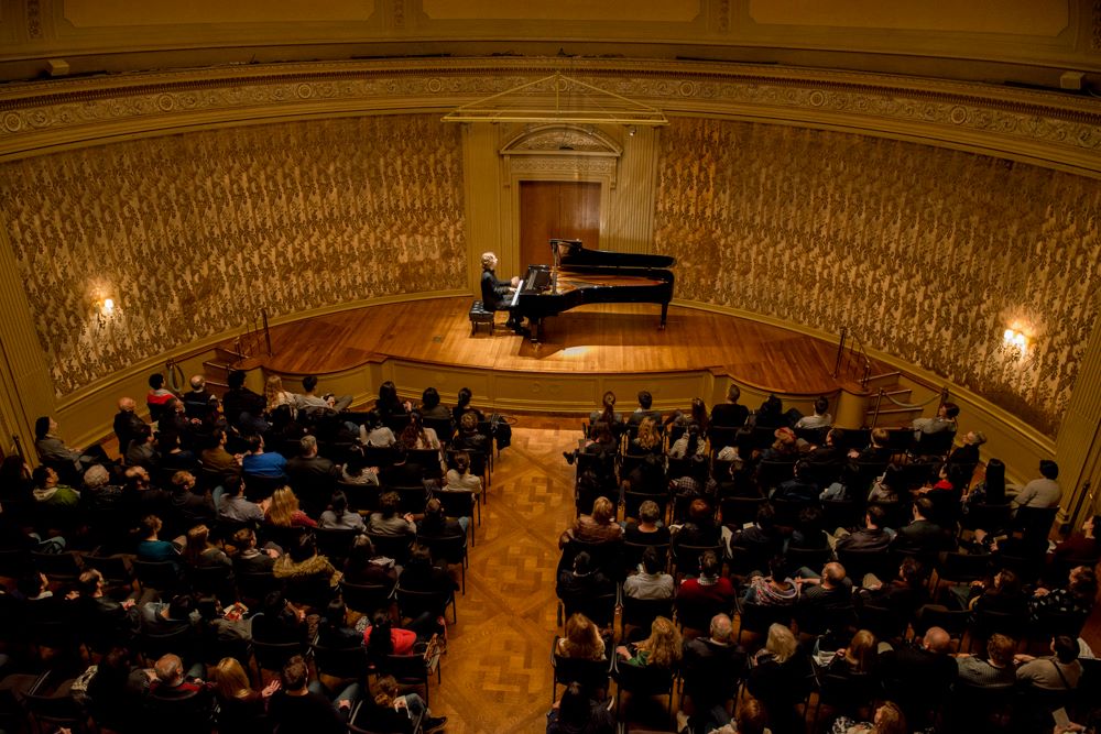 Pianist Baron Fenwick at The Frick Collection.