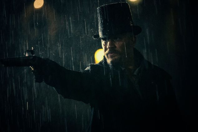 TABOO -- "Episode 3" (Airs Tuesday, January 24, 10:00 pm/ep) -- Pictured: Tom Hardy as James Keziah Delaney. 