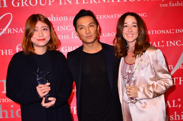 Womenswear award presenter Prabal Gurung (center) and winners Claudia Li (L) and Alejandra Alonso Rojas (R)