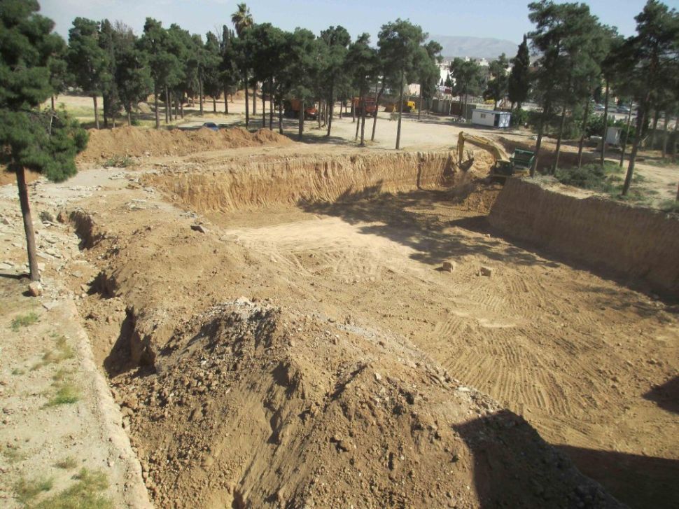 Excavation by Revolutionary Guards at the Bahá’í Cemetery in Shiraz. 8 May 2014.