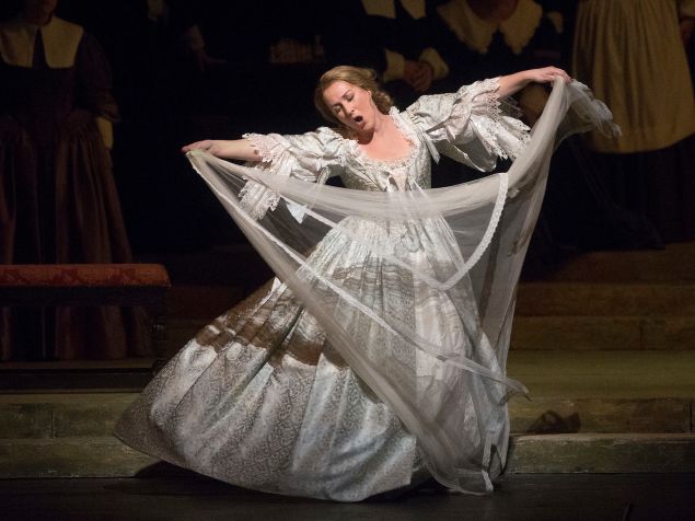 Diana Damrau in Bellini's "I Puritani.'