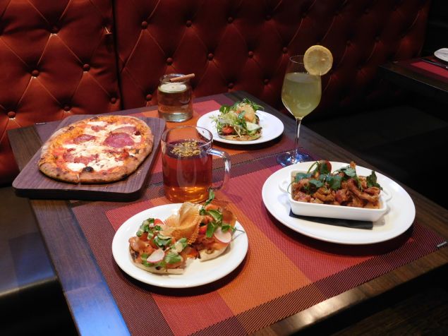 Wondering where to imbibe? Head to Tavern62 for a classy spot of boozy tea.