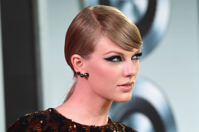 Who is Taylor Swift's new neighbor? 