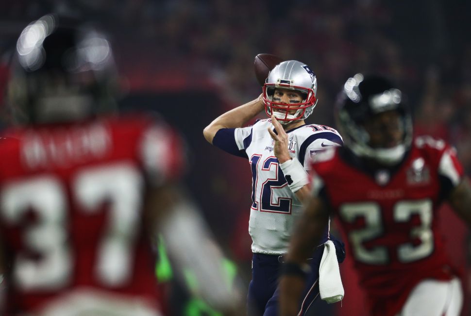 HOUSTON, TX - FEBRUARY 05:  Tom Brady #12 of the New England Patriots passes against the Atlanta Falcons during Super Bowl 51 at NRG Stadium on February 5, 2017 in Houston, Texas.  