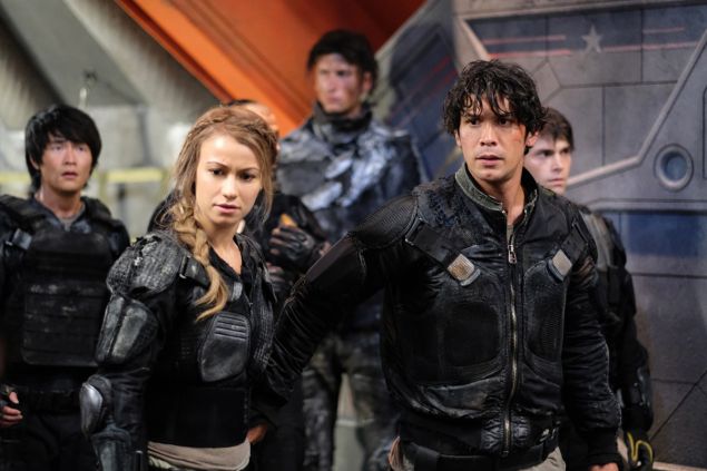 (L-R): Jarod Joseph as Miller and Chelsey Reist as Harper.