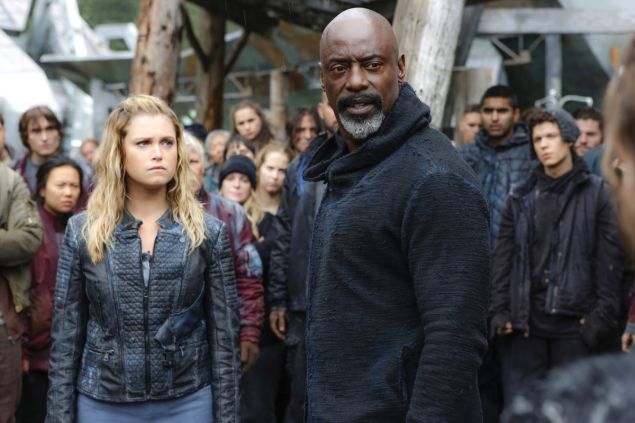 Eliza Taylor as Clarke and Isaiah Washington as Jaha.