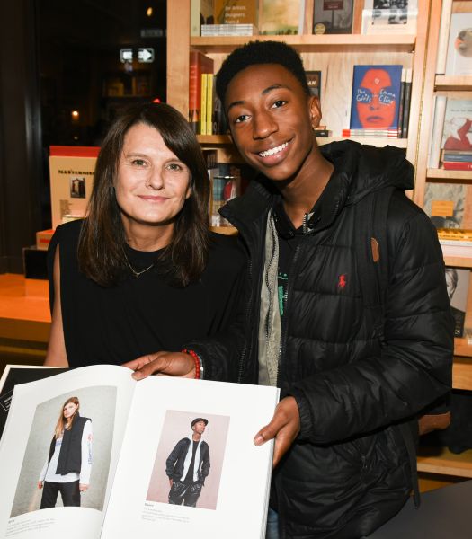 Marie-Amélie Sauvé at her magazine signing.