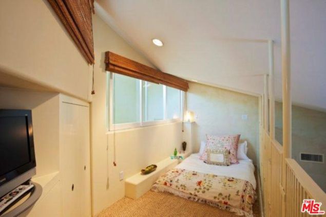 The sleeping loft.