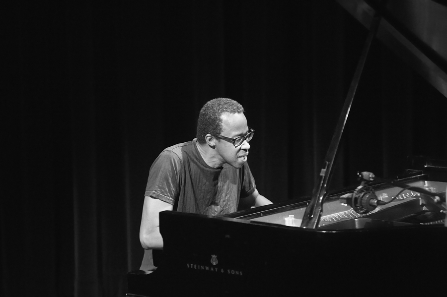 Matthew Shipp