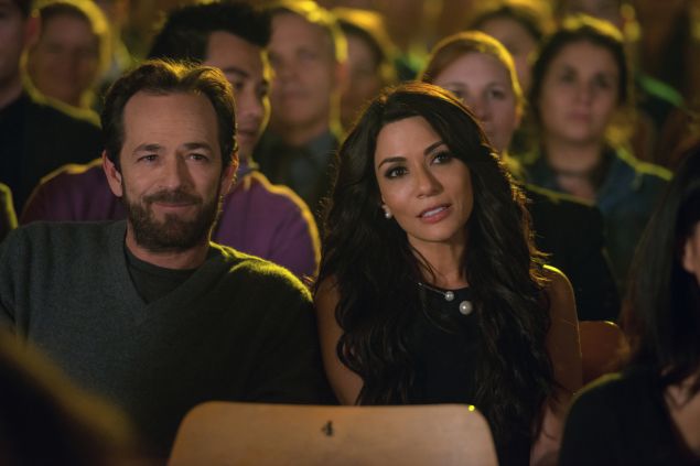 Luke Perry as Fred Andrews and Marisol Nichols as Hermione Lodge.
