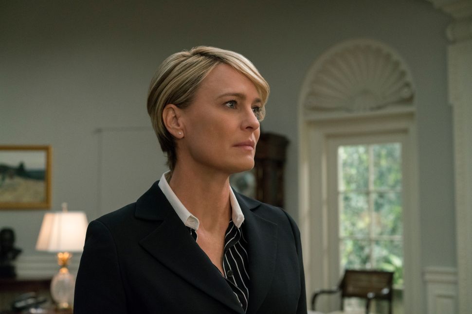 'House of Cards' Final Season Resumes Production
