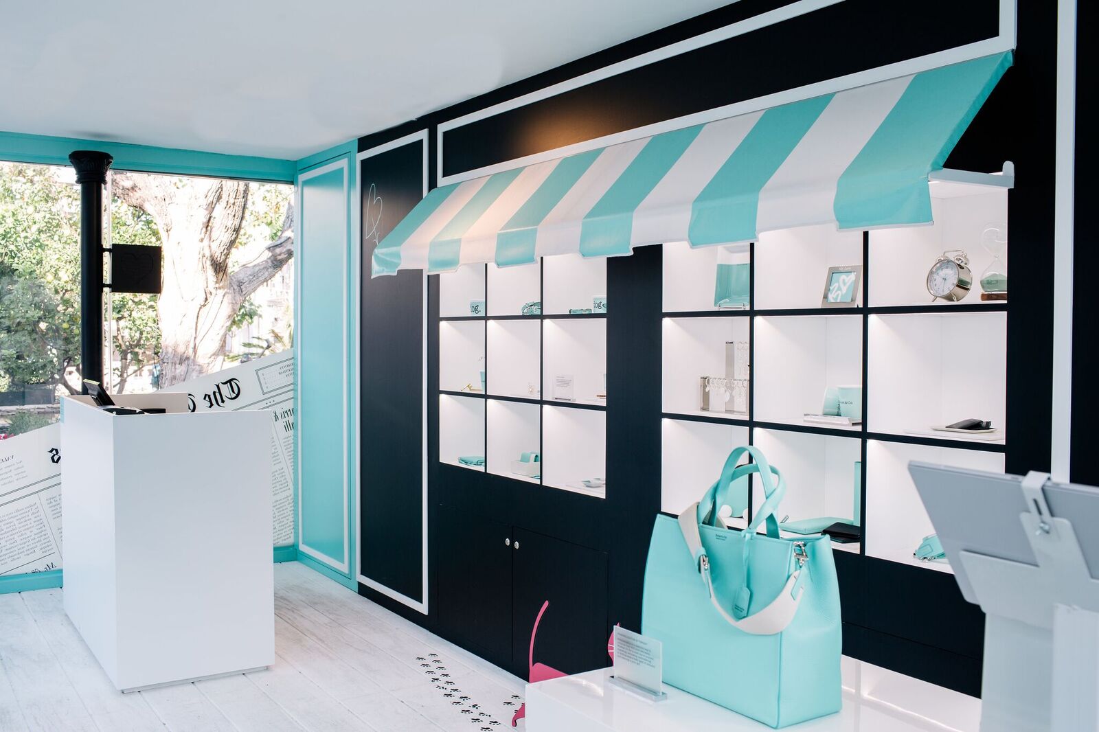 tiffany and co cafe