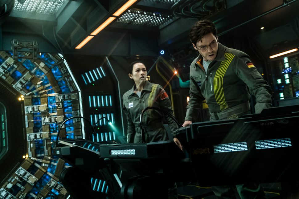 Netflix Cloverfield Paradox Ratings Box Office