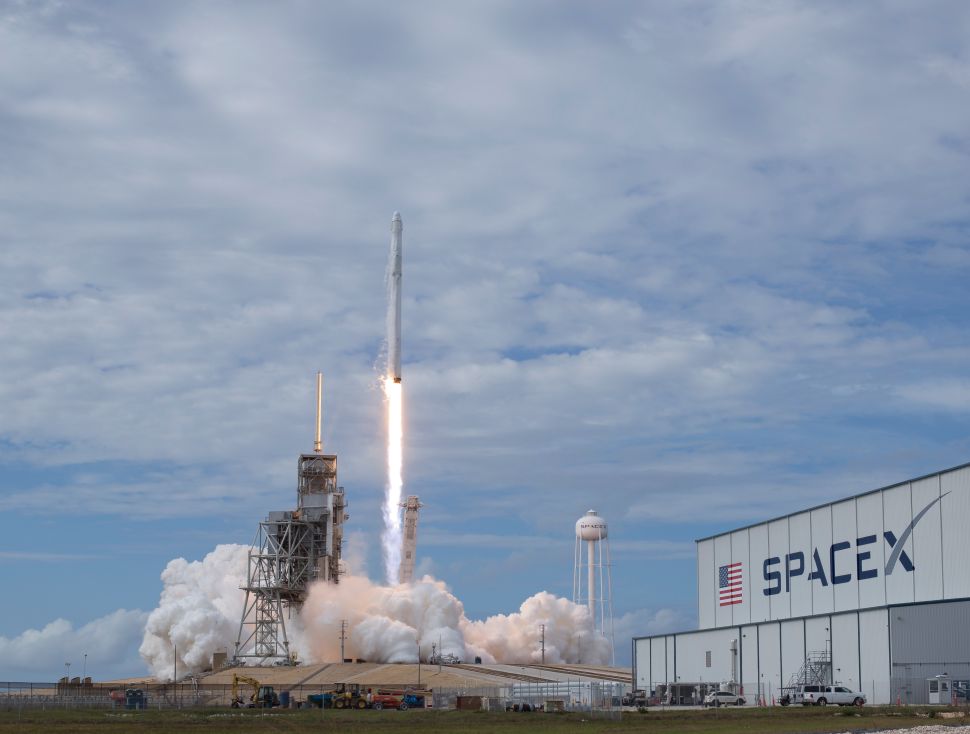 Wall Street Journal Says SpaceX Is in Trouble—That’s Not Quite True ...