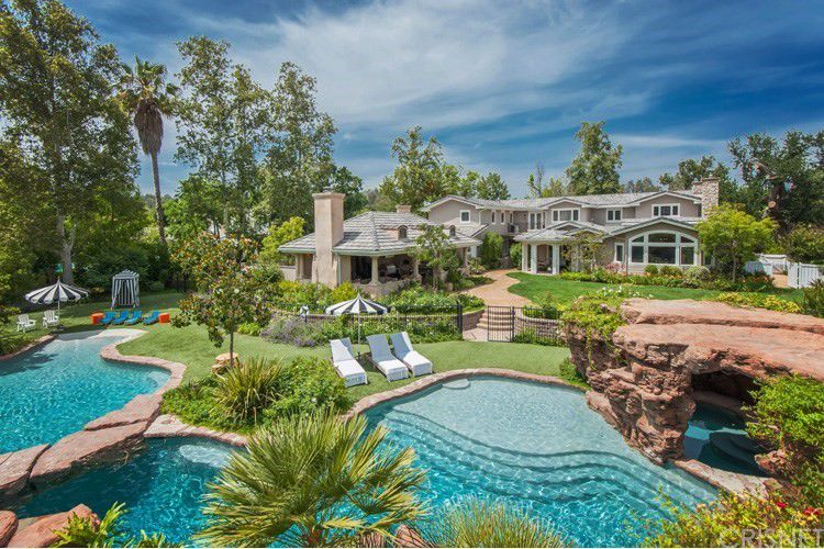At long last, Denise Richards found someone to take her Hidden Hills home off her hands.